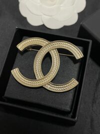 CHANEL 샤넬 브로우치 C230466