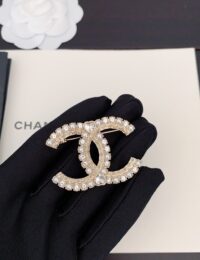 CHANEL 샤넬 브로우치 C230543
